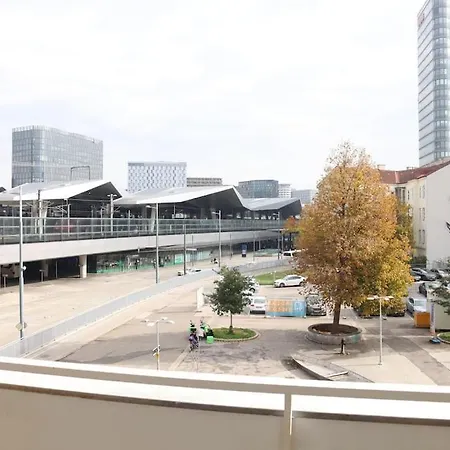 Apartment Nr 1 With 2 Balconies 3 Bedrooms Near Main Train Station