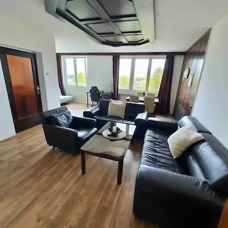 Apartment Millennium With A View