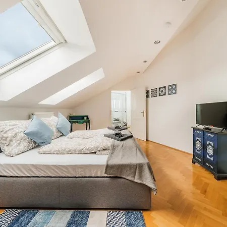 Penthouse - Sauna - Terrasse - Kamin - Ac Apartment