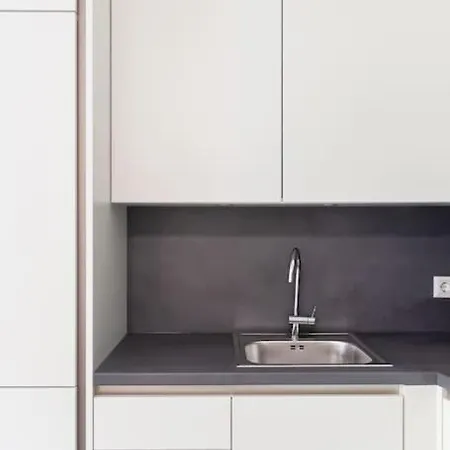 Gruene Und Zentrale Ruhelage Im Neubau Mit Balkon Apartment Vienna