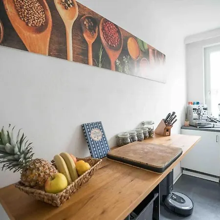 Apartment Cozy And Stylish Near Schoenbrunn Castle