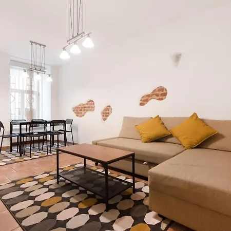 Apartment Spacious *