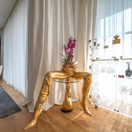 Exclusive 2br Skyline Penthouse By Hm * Vienna