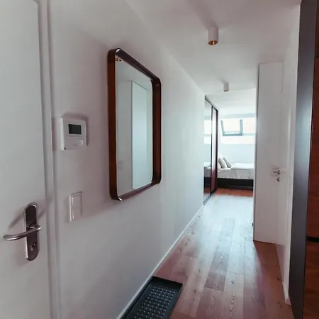 Triangle City Apartment