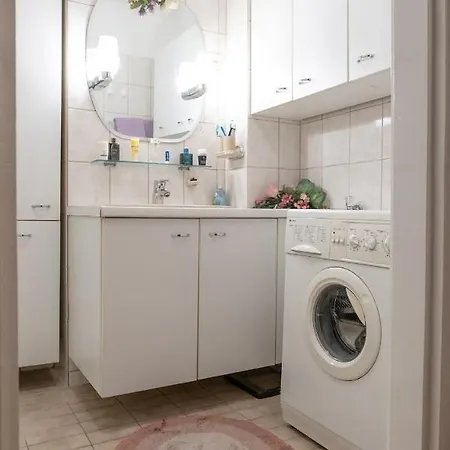Smart Home, Hi-end Services, Media Streaming Apartment *
