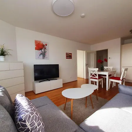Near Lake Stylish & Fully Furnished Apartment