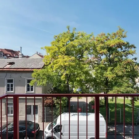 Apartment Gruene Und Zentrale Ruhelage Im Neubau Mit Balkon *