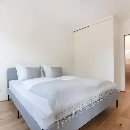 Gruene Und Zentrale Ruhelage Im Neubau Mit Balkon Apartment *