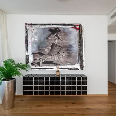 Exclusive 2br Skyline Penthouse By Hm Apartment