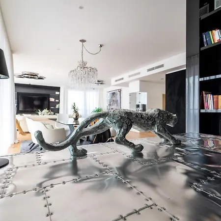 Exclusive 2br Skyline Penthouse By Hm Vienna