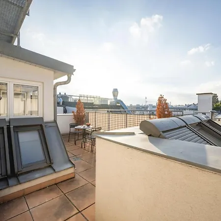 Penthouse Staatsoper Appartement *