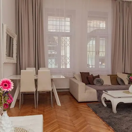 Apartment Modern Stylish Comfortable 2 Bedroom Vienna