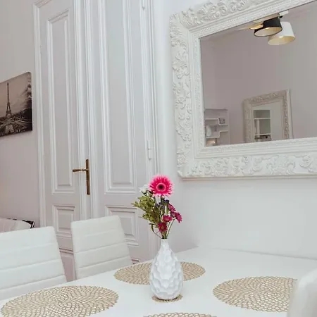 Modern Stylish Comfortable 2 Bedroom * Vienna