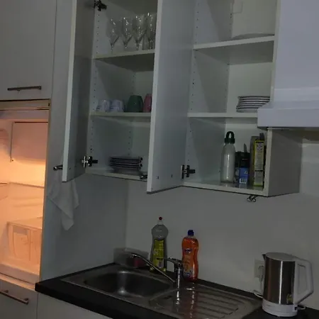 Abai 1150 Only Www-on-line-check-in & Selfservice Hostel Wien