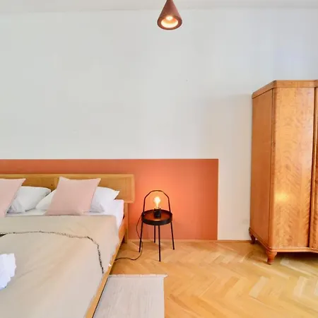 Apartament Beautiful Flat Next To Karlskirche Wiedeń
