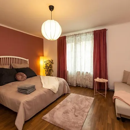 Cosy In Great Location Vienna
