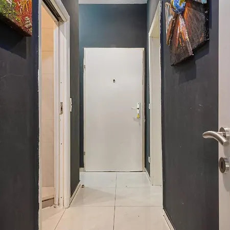 Elegant 2br Apt.- Suitable For Longstays *