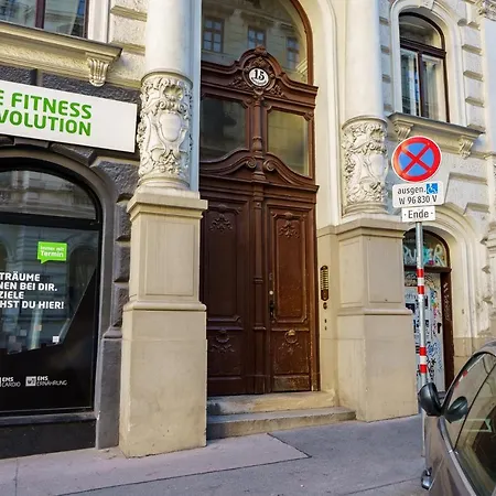 1060 Apartament *
