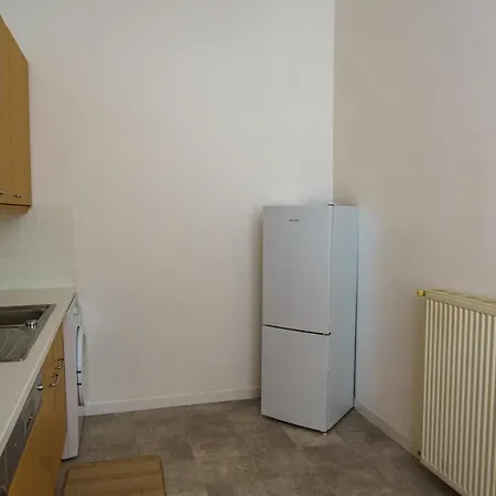 Apartament 1060 *