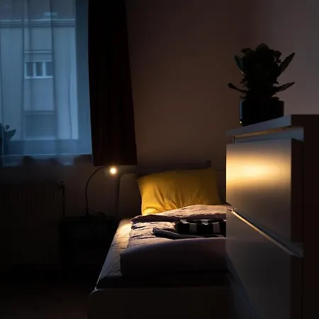 Pal's Favoriten Hostel