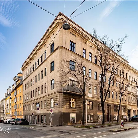 Apartment Stilvolles In Toller Lage, 