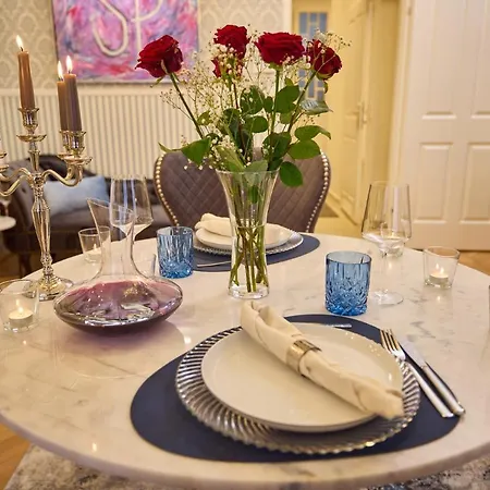 Sophies Place Augarten - Imperial Lifestyle Parking Vienna