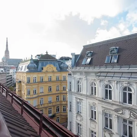 Klassisches Beim Stephansdom Apartment Vienna