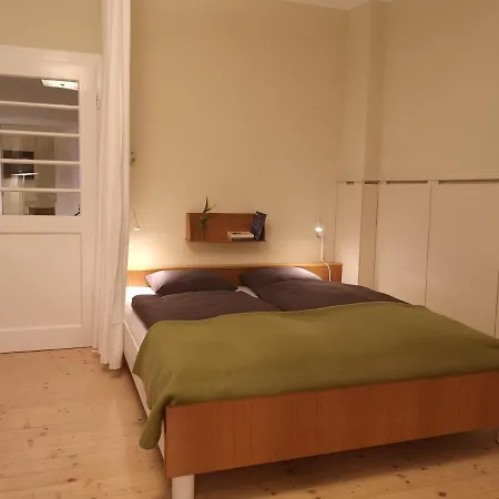 Apartment Kleine Haus - Vintage-apartment Im Innenhof Wien