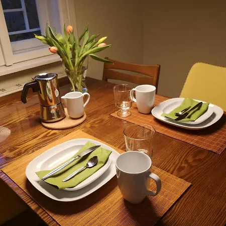 Kleine Haus - Vintage-apartment Im Innenhof Apartment *