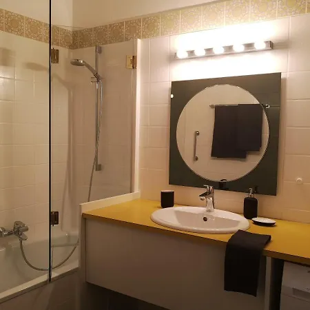 Kleine Haus - Vintage-apartment Im Innenhof Apartment Wien