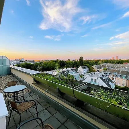 Schone Mit Dachterrasse