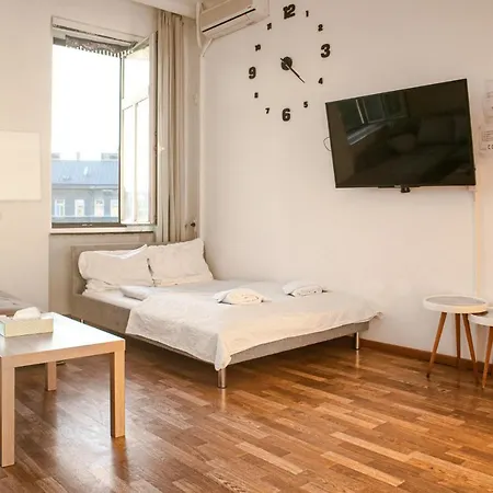 Joyful 2br Shared Near Millenium Tower & Danube River *