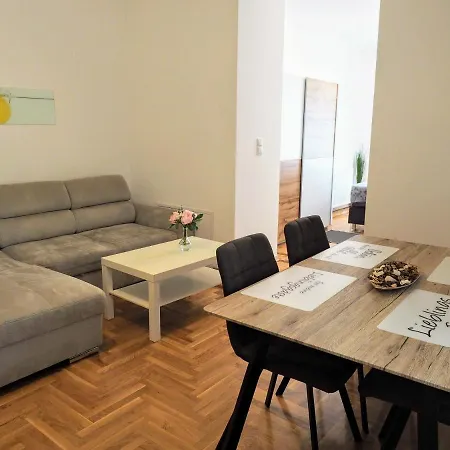 Schoenbrunn - Contactless 24h Check-in Apartment *