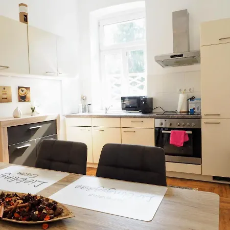 Schoenbrunn - Contactless 24h Check-in Apartment Vienna