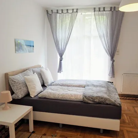 Apartment Schoenbrunn - Contactless 24h Check-in *