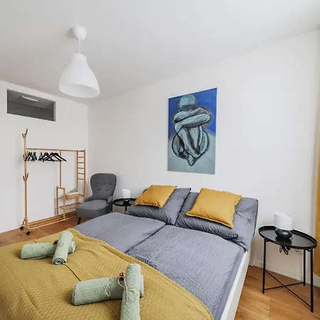 Business With Air Condition Apartment Vienna
