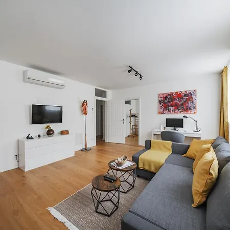 Business With Air Condition Apartment