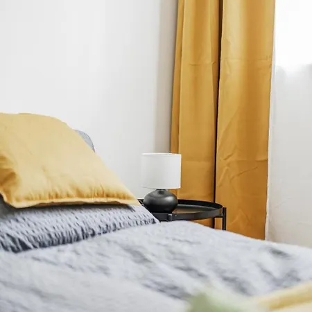 Apartment Business With Air Condition
