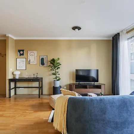 Aparthotel Urbm Pulse