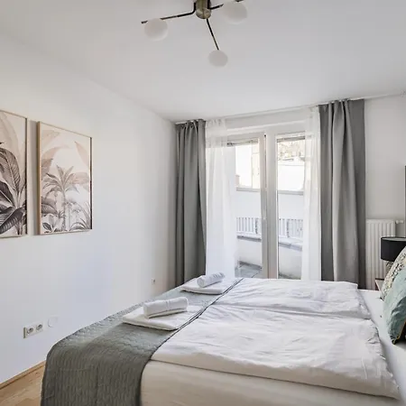 Urbm Pulse Aparthotel Vienna