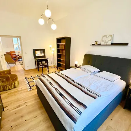 Vintage Design Apartment