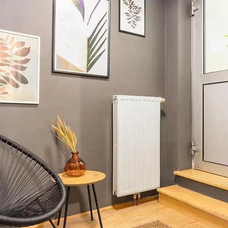 Penthouse, 3 Separate Bedrooms, 2 Min To U6 Nussdorfer Strasse Lägenhet