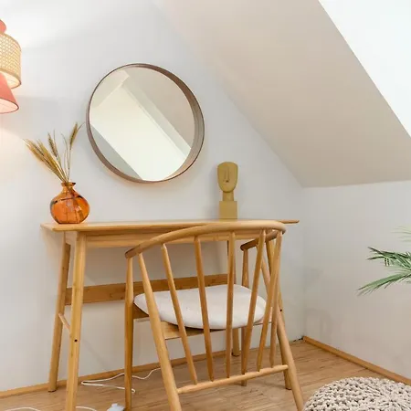 Penthouse, 3 Separate Bedrooms, 2 Min To U6 Nussdorfer Strasse Lägenhet Wien