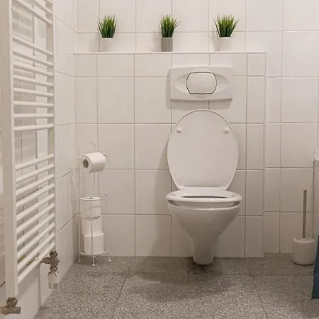 Pleasing 2br Apt.-perfect For Longstays