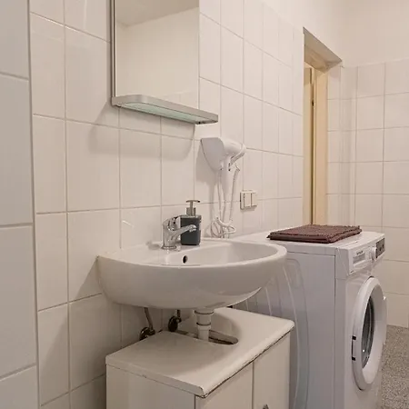 Pleasing 2br Apt.-perfect For Longstays
