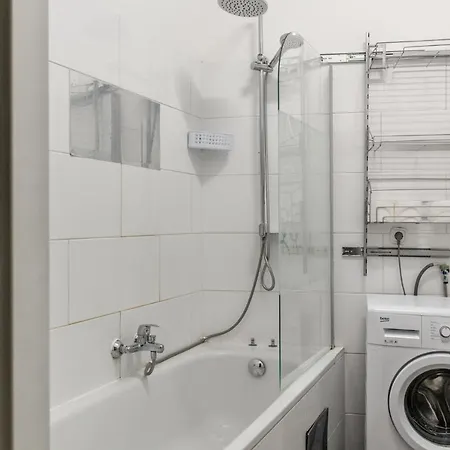Joyful 2br Shared Near Millenium Tower & Danube River * Vienna