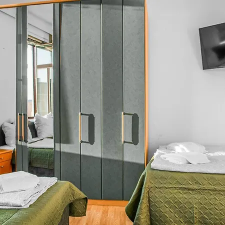 Joyful 2br Shared Near Millenium Tower & Danube River Vienna