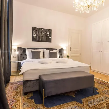 Parkview Boutique Apartments *