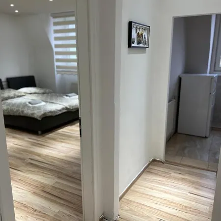 Mateo I Contactless Check-in Apartment *