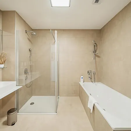 Diamondview Luxury